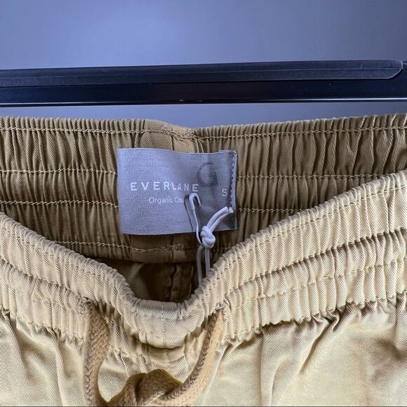 NWT EVERLANE Organic Cotton Jogger Pants Khaki Tan Small - Picture 3 of 4